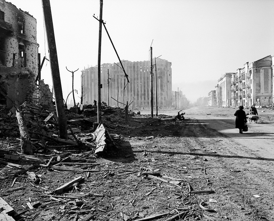 Фото грозного во время войны 2000