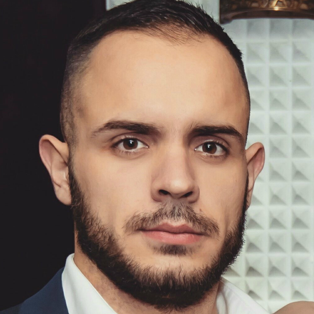 Офисный работник
