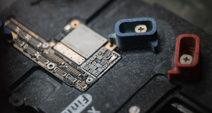 Inginer electronist / Электронщик