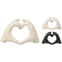 Decor H&S 52550 Figurina Maini in forma de inima, ceramica, negru/alb