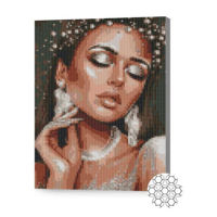 Tablou pe numere Art Gallery XQB77285 Mozaic cu diamante Doamna nemaipomenita 30x40cm