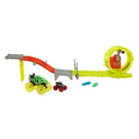 Машина Hot Wheels HXT05 Игровой набор "Гоночный вызов"