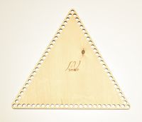 Formă din lemn triunghi, 25 cm