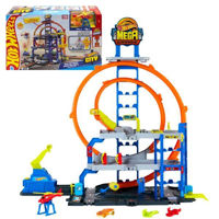 Машина Hot Wheels JBM74 Mega garaj cu buclă