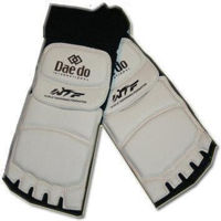 Защитное снаряжение Arena щитки ноги таэ-до 1320