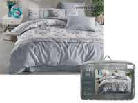 Постельное белье 2сп с одеялом и подушками Comforter Loreta