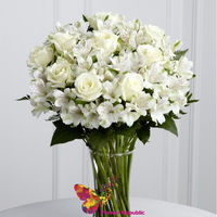 Trandafiri albi & alistromerie in vasa