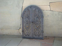 Ușa din fonta AZUROWE