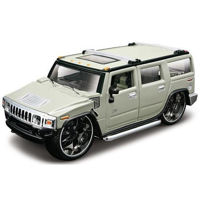 Машина Bburago 18-42002 1:32 Tuners-Hummer H2 SuV no display