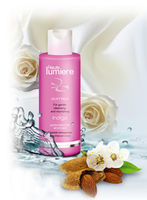 Шелковистое молочко для мягкого очищения и питания кожи