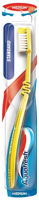 Aquafresh зубная щетка Standard Medium