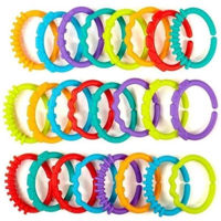 Iinel dentiție Bright Starts 8664 Jucarii pentru dentitie Lots Of Links, 24 inele