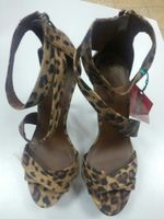 Босоножки BERSHKA