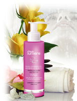 Гель-мусс для умывания и снятия макияжа. освежает и очищает кожу лица