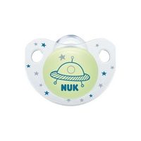 Пустышка ортодонтическая ночная силиконовая  NUK Night&Day (0-6 меc)