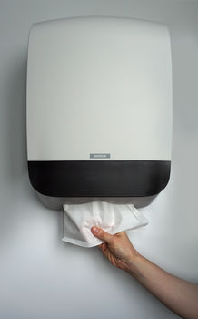 Hand Towel M White - Dispenser pentru prosoape de mîini pliate 