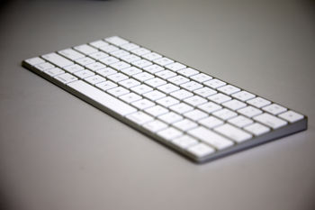 Apple Magic Keyboard 2 White (B) 