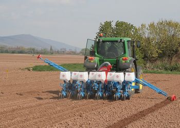 купить Сеялка точного высева Monosem TWIN-ROW: для посева в шахматном порядке в Кишинёве 