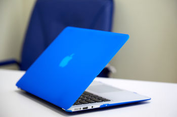 Apple MacBook Air 13" A1466 (Early 2015) Intel Core i7/8GB/256GB (Grade C) 
