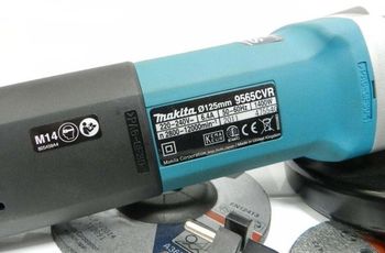 Угловая шлифовальная машина Makita 9565CVR 