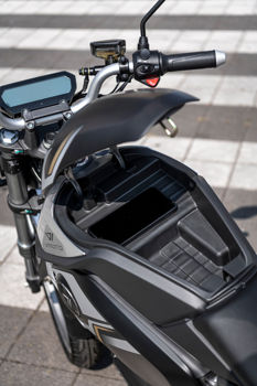 Motocicletă electric TSX Super Soco, 2 baterii 