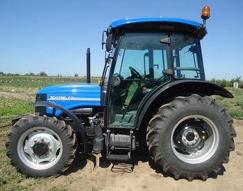 cumpără Tractor Solis S60 (60 cai, 4x4) pentru lucru în câmpuri în Chișinău 