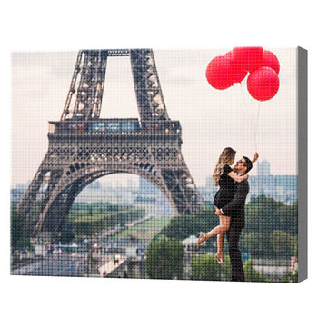 Dragoste lângă Turnul Eiffel, 40x50 cm, mozaic cu diamante 
