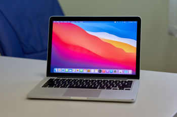 Apple MacBook Pro 13" A1502 (Mid 2014) i5 2.6GHZ/8GB/256GB (Grade C) 