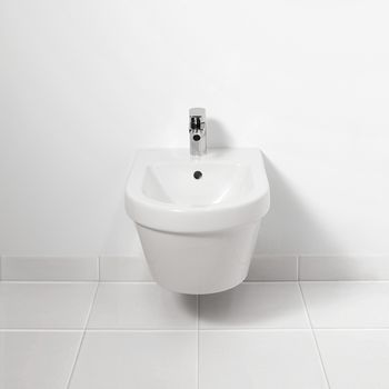 Биде подвесное Villeroy&Boch Architectura 