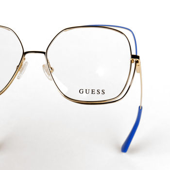 Guess 2761