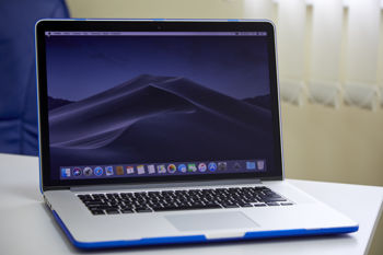 Apple MacBook Pro 15" A1398 (Late 2013) i7 2.3GHZ/16GB/512GB (DG) (Grade C) 