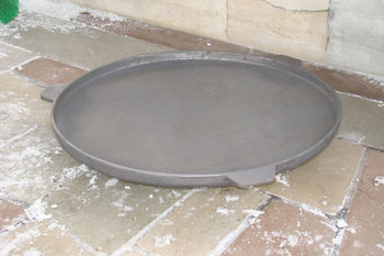 Сковорода чугунная (диаметр 700 мм) 