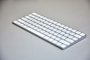 Apple Magic Keyboard 2 White (B) 