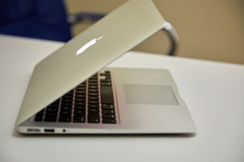 Apple MacBook Air 13" A1466 (Mid 2013) Intel Core i7/8GB/128GB (Grade C) 