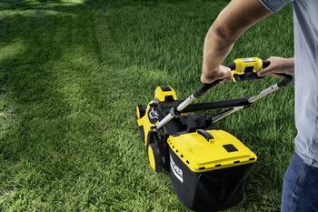 Mașină de tuns gazon Karcher LMO 36-46 acumulator 