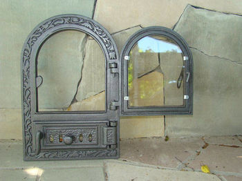Дверца чугунная co стеклом правая FPM1R 