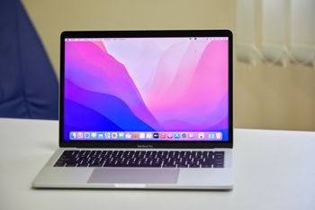 Apple MacBook Pro 13" (M2017) i5 2.3GHZ/8GB/256GB (C) 