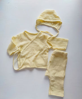 Комплект муслиновый с распашонкой Pampy (0-3 мес.) Yellow 