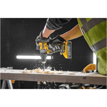 купить АККУМУЛЯТОРНАЯ ДРЕЛЬ-ШУРУПОВЕРТ DEWALT DCD805H2T-QW в Кишинёве 