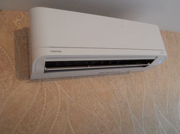 купить Кондиционер TOSHIBA  Suzumi Plus INVERTER R32 RAS-13PKVSG-E/ RAS-13J2AVSG-E в Кишинёве 