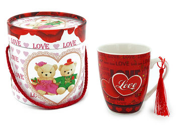 Cana 380ml "Love" cu o pensula, in tub cadou 