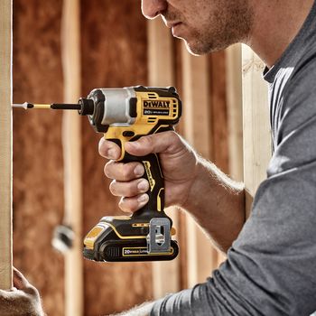 cumpără Mașină de inșurubat cu impuls DeWALT DCF840D2T în Chișinău 