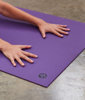 Коврик для йоги Manduka PROlite yoga mat INTUITION -4.7мм 
