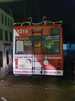 cumpără Publicitate pe spatele troleibuzelor (10 ex) în Chișinău 