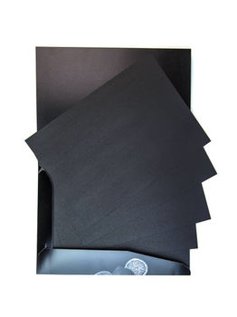 Папка с бумагой для сухих техник  Малевичъ Graf'Art black, 150 гм, А4, 25л 