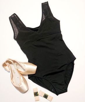Costum Asia 