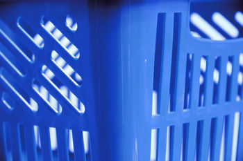 cumpără Coș din plastic (mâner din plastic) 470x310x250, albastru în Chișinău 