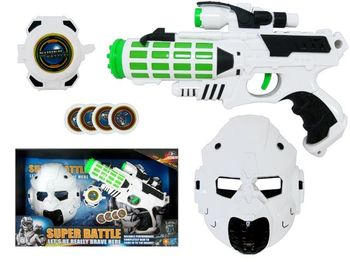 Un set cu pistol cosmic bratara, glonturi, casca "Super Battle" 