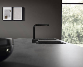 Aquno Select M81 Кухонный смеситель однорычажный, 250, с вытяжным душем, 2jet, sBox 