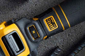 купить Шлифмашина угловая аккумуляторная DeWALT DCG409VSN в Кишинёве 